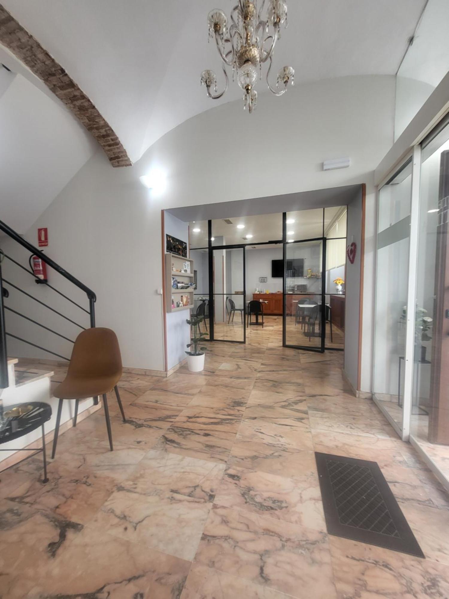 Hotel Castilla Caces Εξωτερικό φωτογραφία